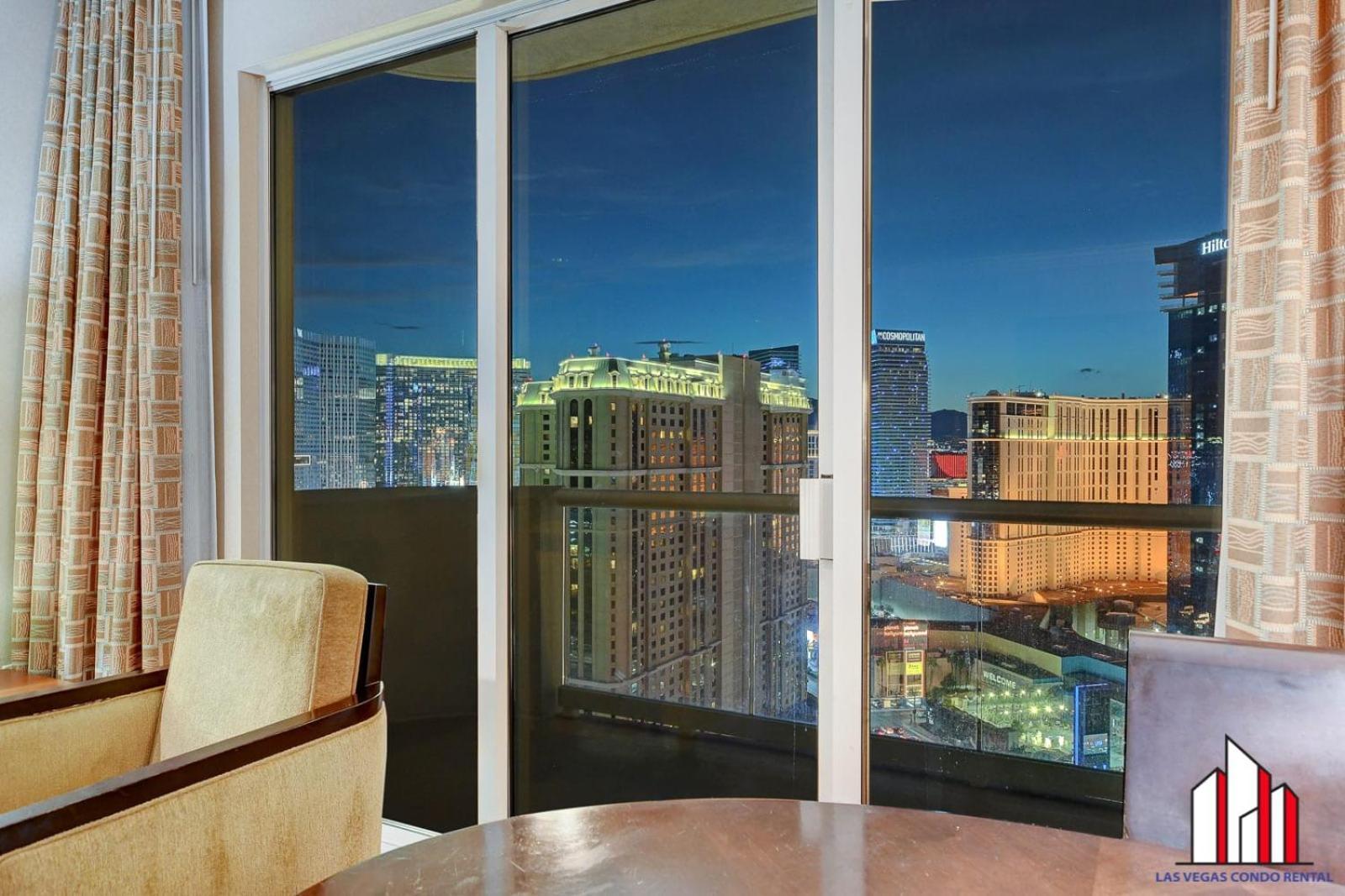 Mgm Signature-30-705 F1 Track & Strip View Balcony Las Vegas Extérieur photo